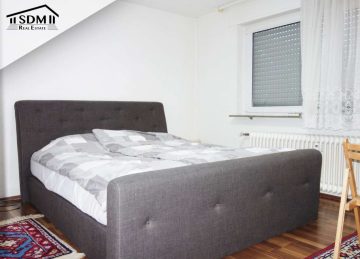 GROßZÜGIG: 4-Zimmer-Eigentumswohnung in Graben-Neudorf - 04_Schlafzimmer